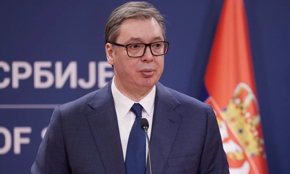 Βούτσιτς: Αυτό που συμβαίνει είναι μια τρέλα - Η Δύση στρατικοποιείται σε μια προσπάθεια να νικήσει τον Πούτιν
